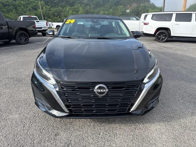 used 2024 Nissan Altima car, priced at $22,500