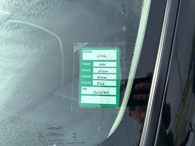 used 2024 Nissan Altima car, priced at $22,500