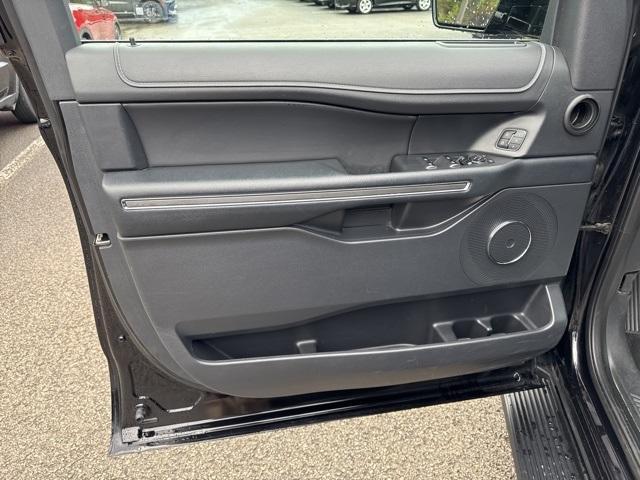 used 2024 Ford Expedition car, priced at $48,000
