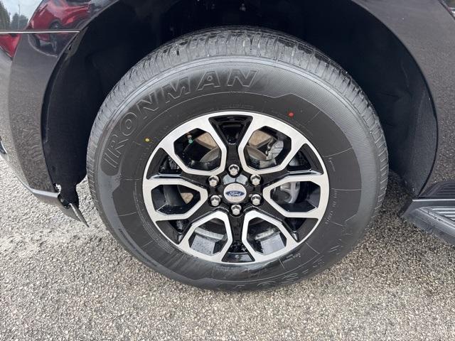 used 2024 Ford Expedition car, priced at $48,000