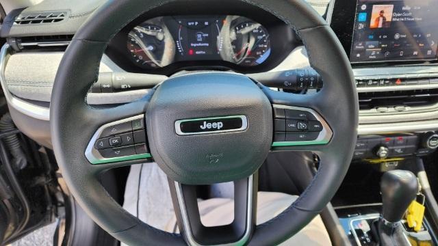 used 2022 Jeep Compass car, priced at $18,996