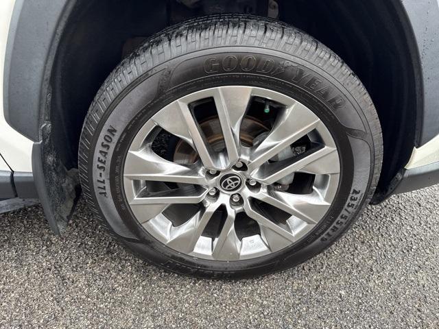 used 2021 Toyota RAV4 car, priced at $25,996