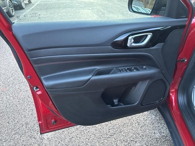 used 2025 Jeep Compass car, priced at $24,996