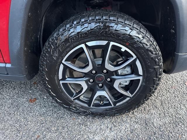 used 2025 Jeep Compass car, priced at $24,996