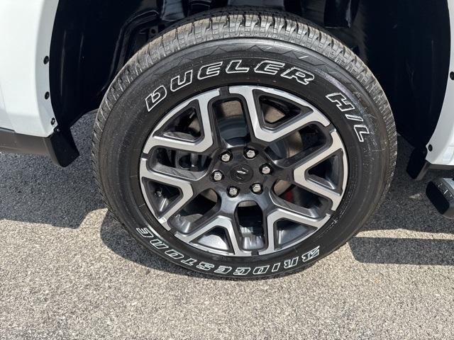 new 2025 Ram 1500 car, priced at $57,548