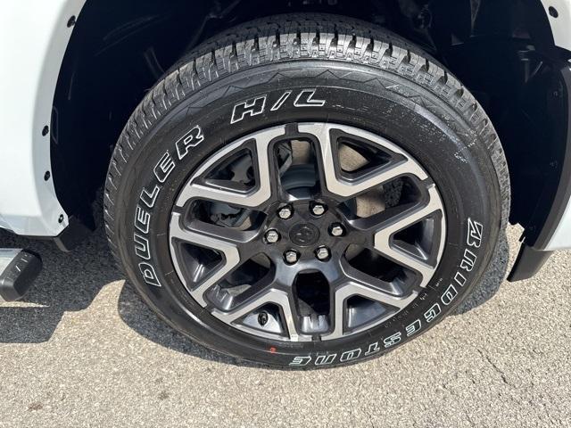 new 2025 Ram 1500 car, priced at $57,548