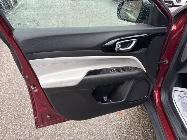 used 2022 Jeep Compass car, priced at $21,500