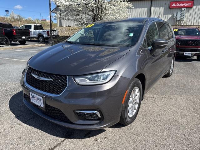used 2023 Chrysler Pacifica car, priced at $22,996