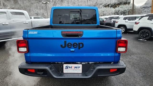 new 2025 Jeep Gladiator car, priced at $38,997