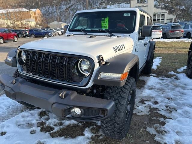 new 2025 Jeep Wrangler car, priced at $44,497