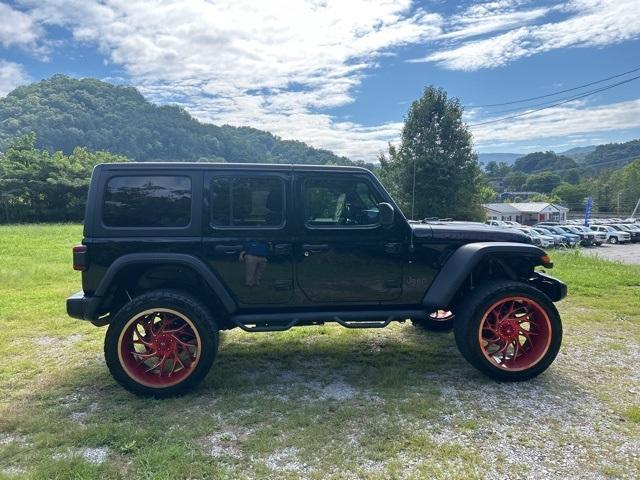 used 2021 Jeep Wrangler Unlimited car, priced at $27,500