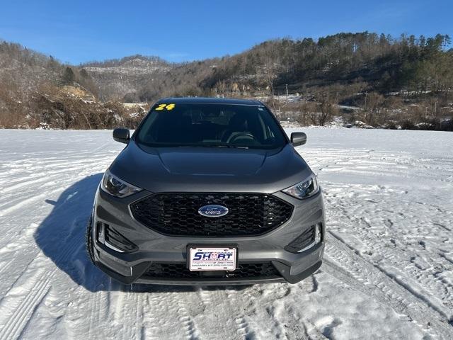 used 2024 Ford Edge car, priced at $32,500