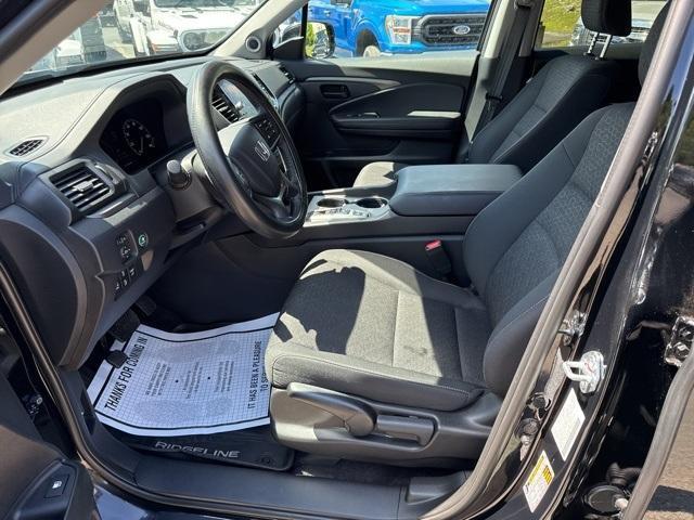 used 2025 Honda Ridgeline car, priced at $37,500