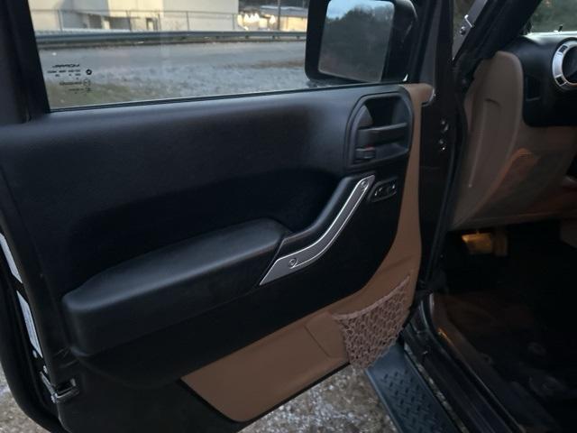 used 2014 Jeep Wrangler Unlimited car, priced at $15,500