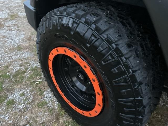 used 2014 Jeep Wrangler Unlimited car, priced at $15,500