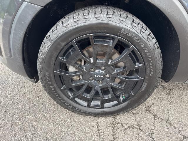 used 2022 Kia Telluride car, priced at $31,996