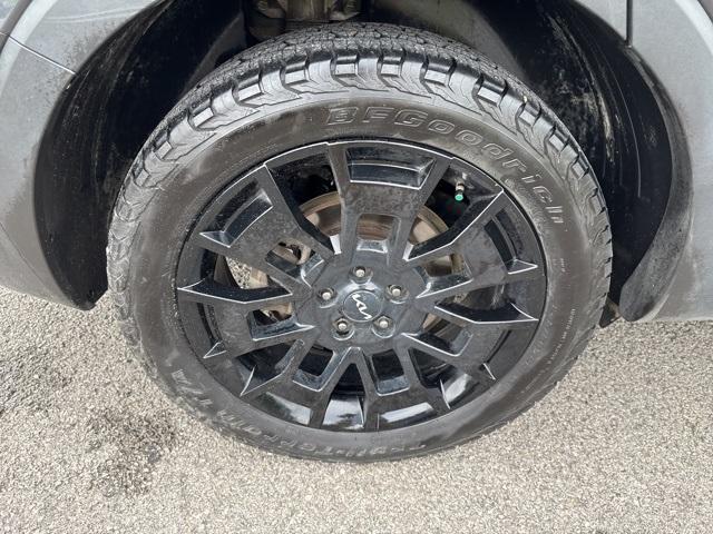 used 2022 Kia Telluride car, priced at $31,996