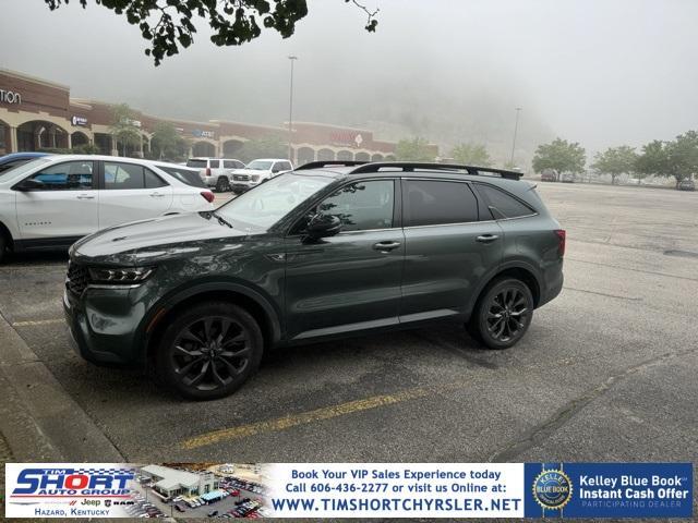 used 2021 Kia Sorento car, priced at $23,500