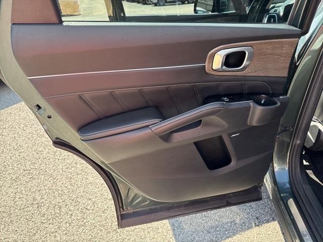 used 2021 Kia Sorento car, priced at $22,996