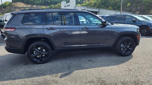 new 2025 Jeep Grand Cherokee L car, priced at $44,997