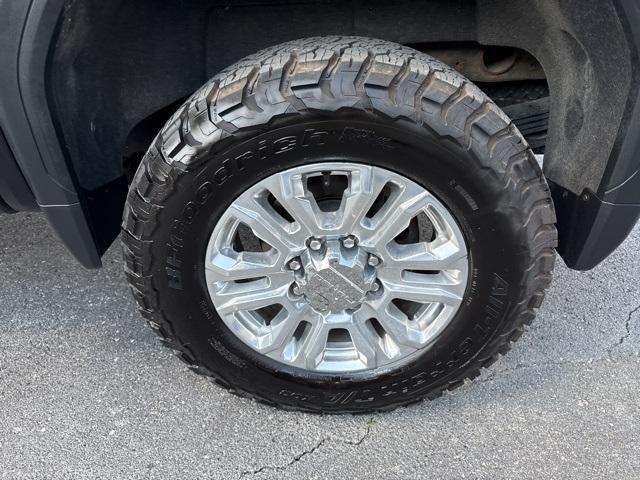 used 2022 GMC Sierra 2500 car, priced at $59,996