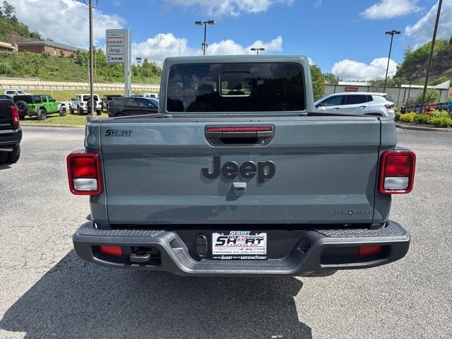 new 2025 Jeep Gladiator car, priced at $41,497