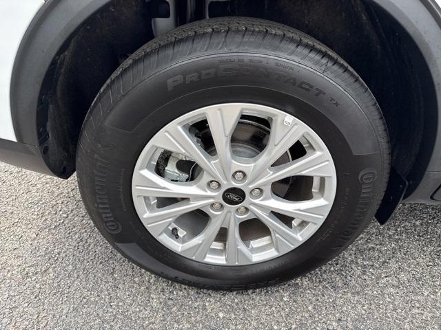 used 2024 Ford Escape car, priced at $26,997
