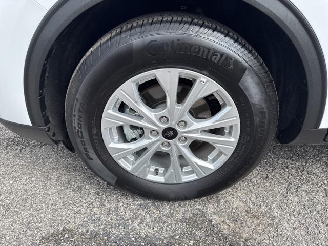 used 2024 Ford Escape car, priced at $26,997