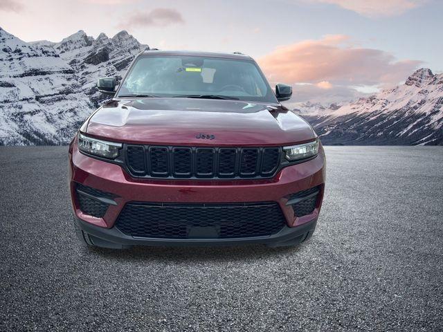 new 2025 Jeep Grand Cherokee car, priced at $45,669