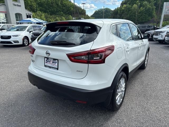 used 2022 Nissan Rogue Sport car, priced at $20,996