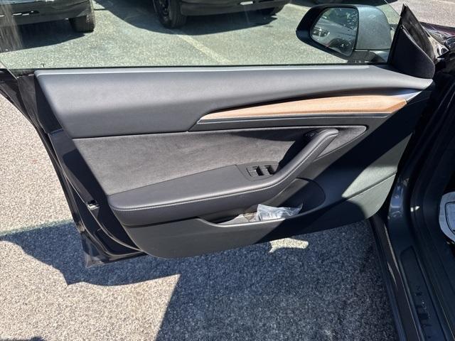 used 2023 Tesla Model 3 car, priced at $27,500