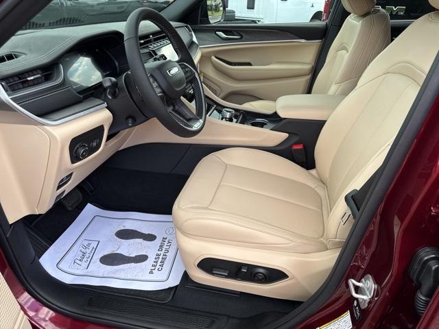 new 2025 Jeep Grand Cherokee L car, priced at $44,797