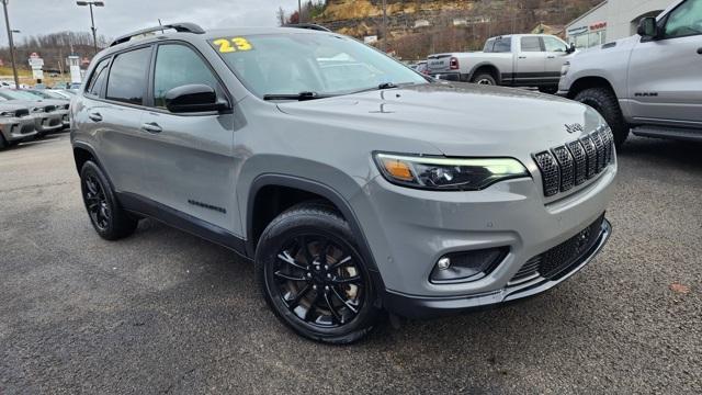 used 2023 Jeep Cherokee car, priced at $21,996