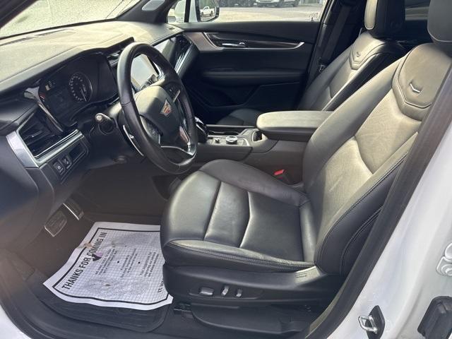 used 2023 Cadillac XT6 car, priced at $45,996
