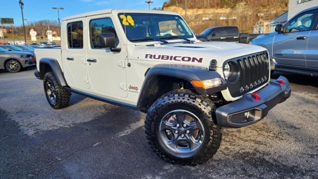 used 2023 Jeep Gladiator car, priced at $45,996