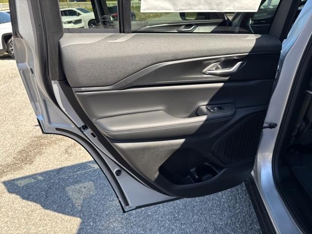 new 2025 Jeep Grand Cherokee car, priced at $36,797