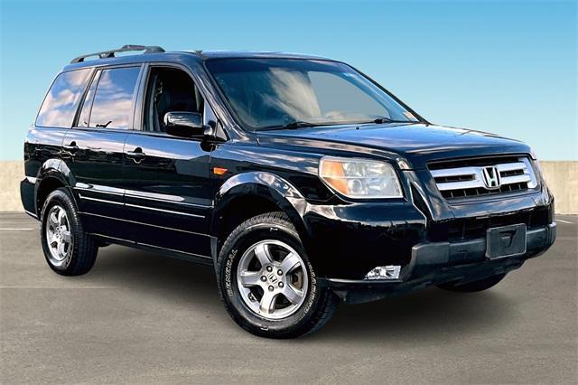 used 2007 Honda Pilot car, priced at $9,995