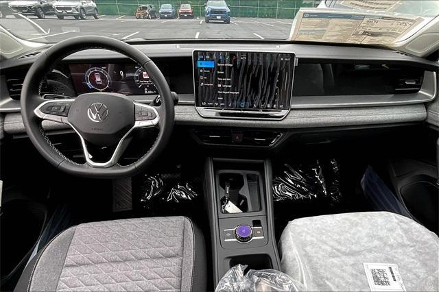 new 2025 Volkswagen Tiguan car, priced at $33,274