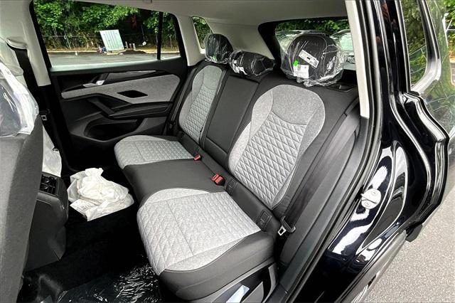 new 2025 Volkswagen Tiguan car, priced at $33,274