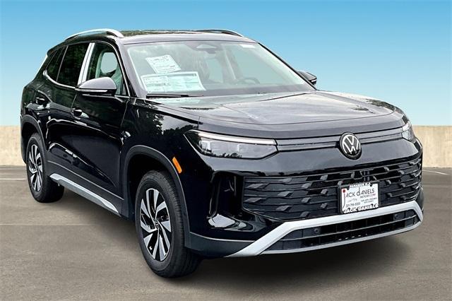 new 2025 Volkswagen Tiguan car, priced at $33,274
