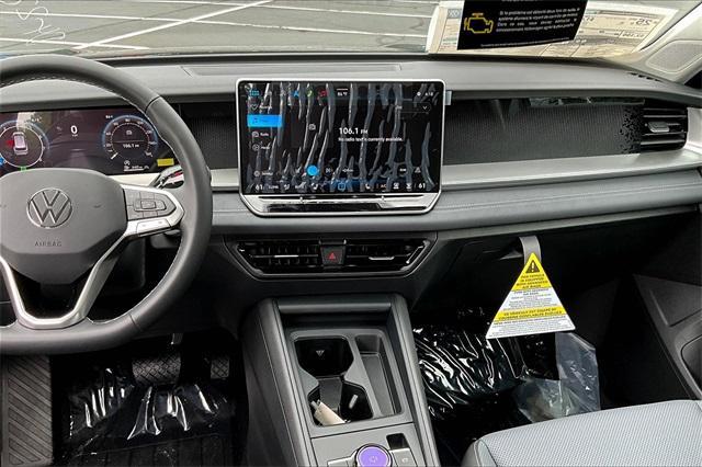 new 2025 Volkswagen Tiguan car, priced at $34,496