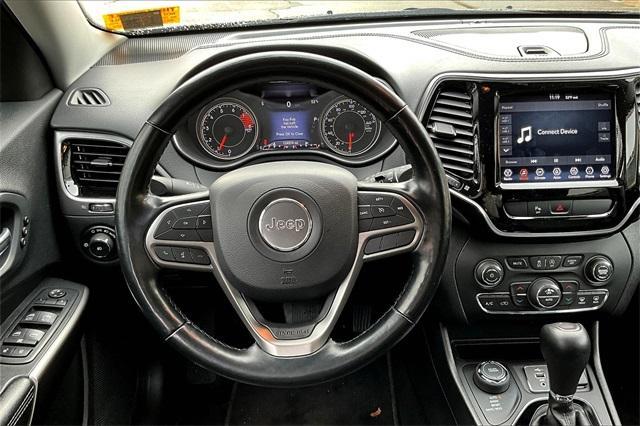 used 2020 Jeep Cherokee car, priced at $11,995