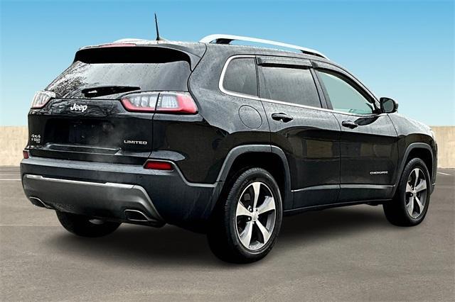 used 2020 Jeep Cherokee car, priced at $11,995