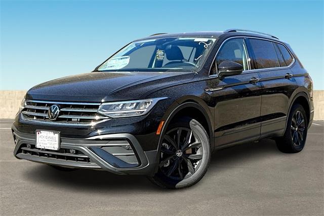 new 2024 Volkswagen Tiguan car, priced at $36,539