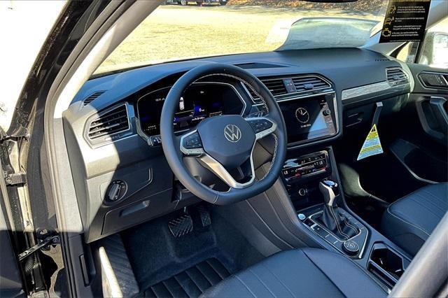 new 2024 Volkswagen Tiguan car, priced at $36,539