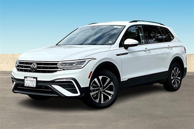 new 2024 Volkswagen Tiguan car, priced at $32,851