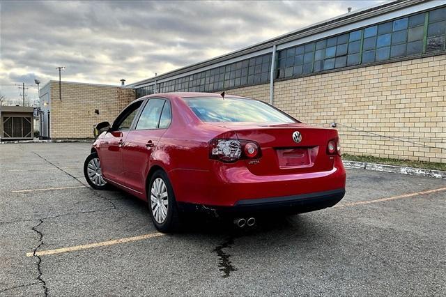 used 2010 Volkswagen Jetta car