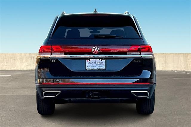 new 2025 Volkswagen Atlas car, priced at $46,095