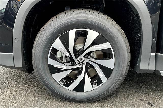 new 2025 Volkswagen Tiguan car, priced at $31,849