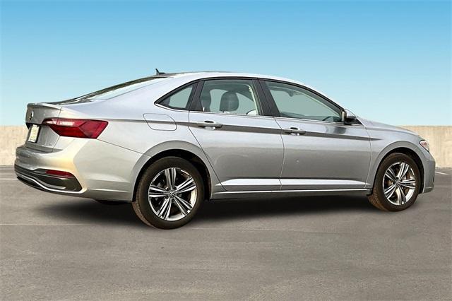 used 2024 Volkswagen Jetta car, priced at $20,995